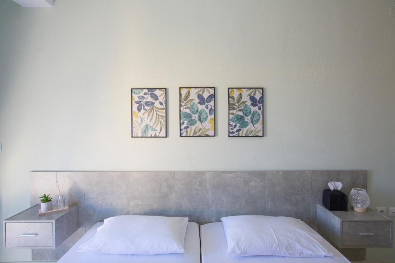 Sea Side Rooms Rhodes City エクステリア 写真