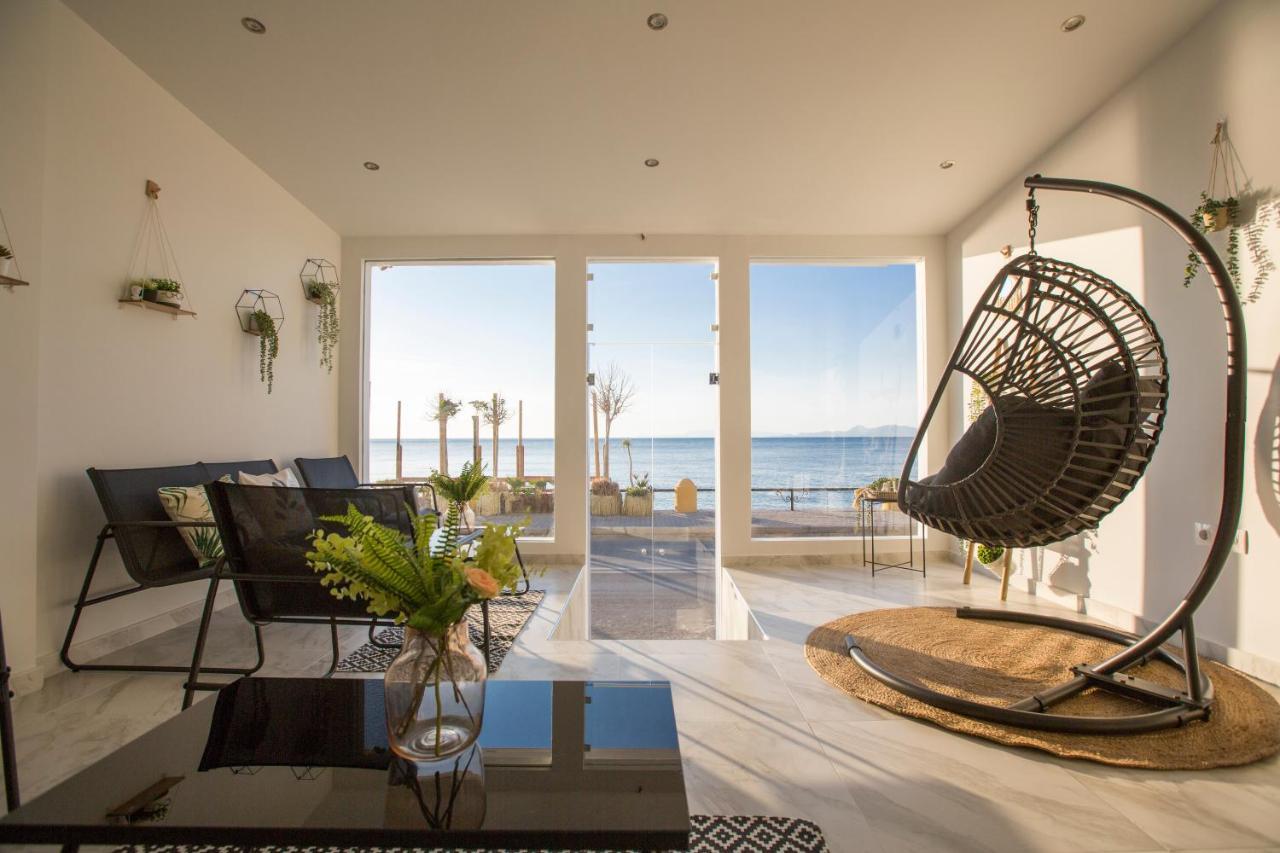 Sea Side Rooms Rhodes City エクステリア 写真