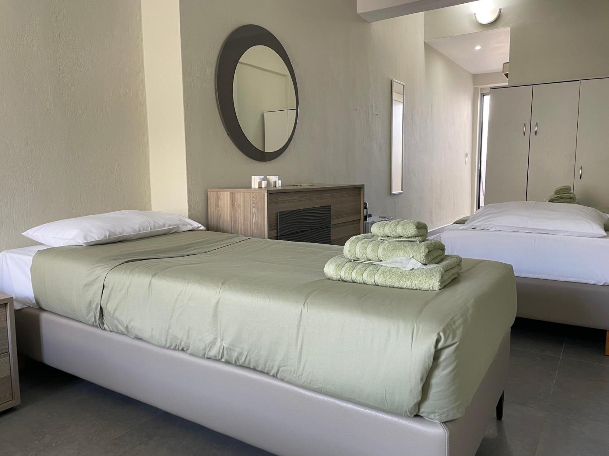 Sea Side Rooms Rhodes City エクステリア 写真