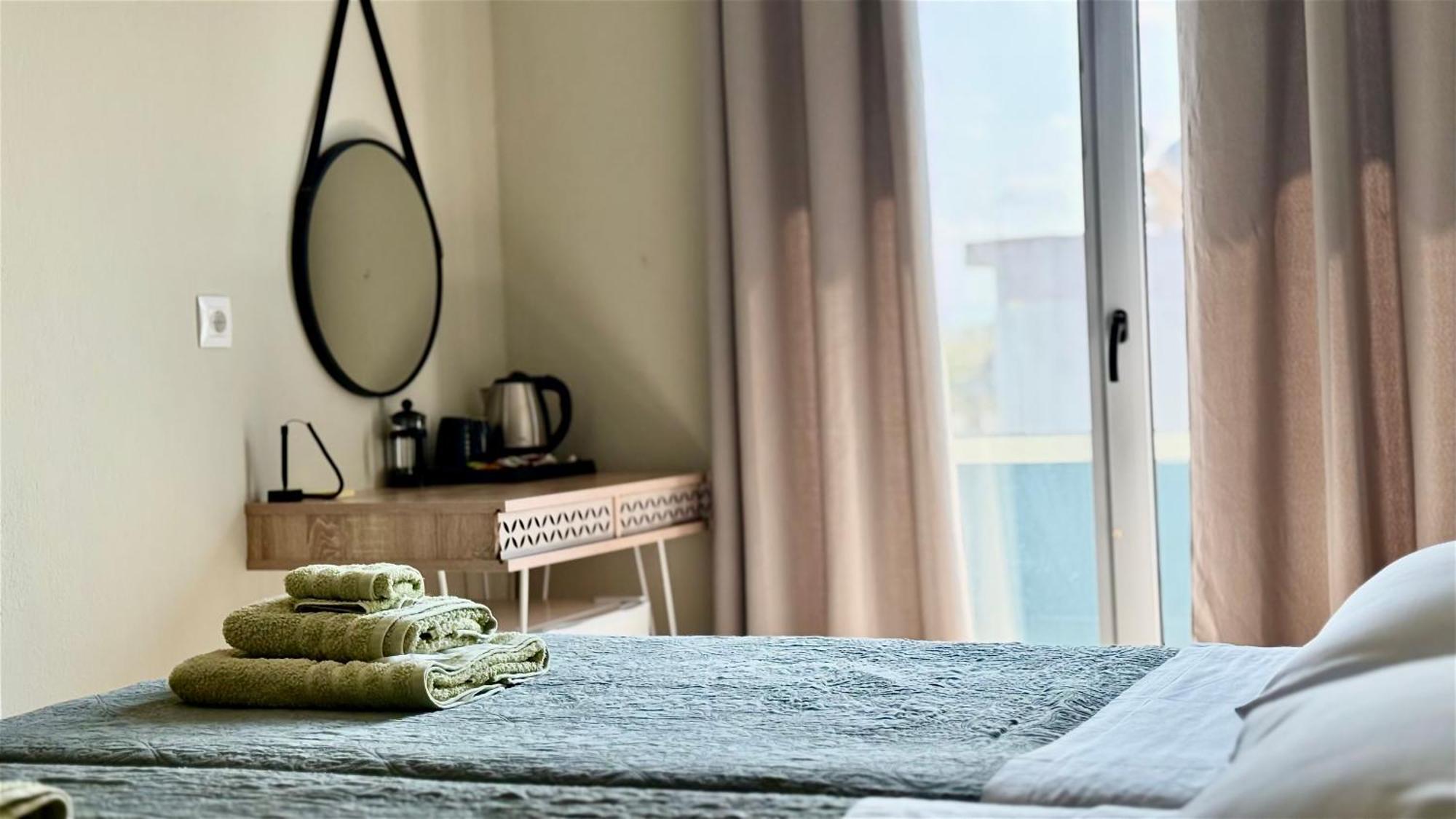 Sea Side Rooms Rhodes City エクステリア 写真