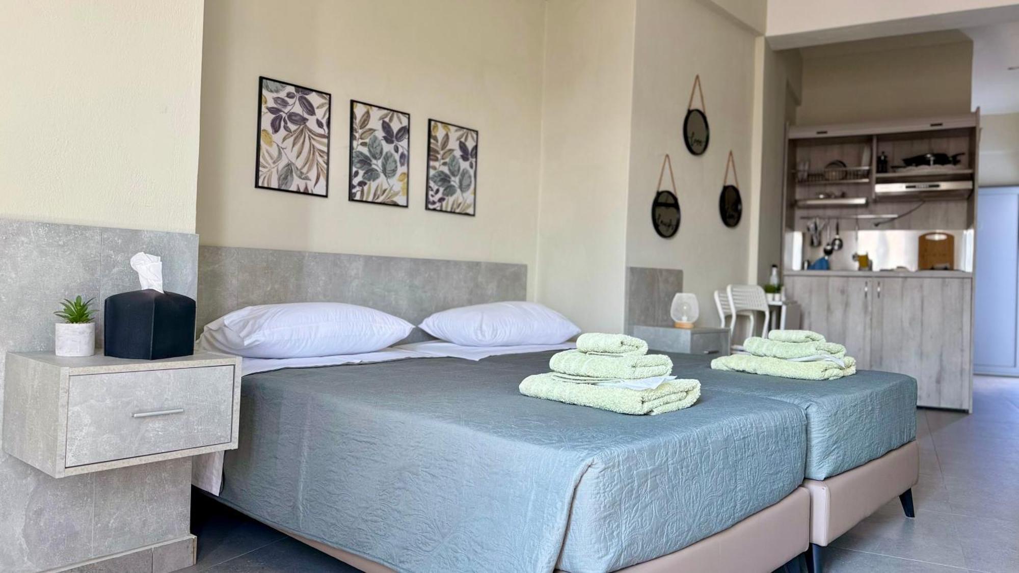 Sea Side Rooms Rhodes City エクステリア 写真